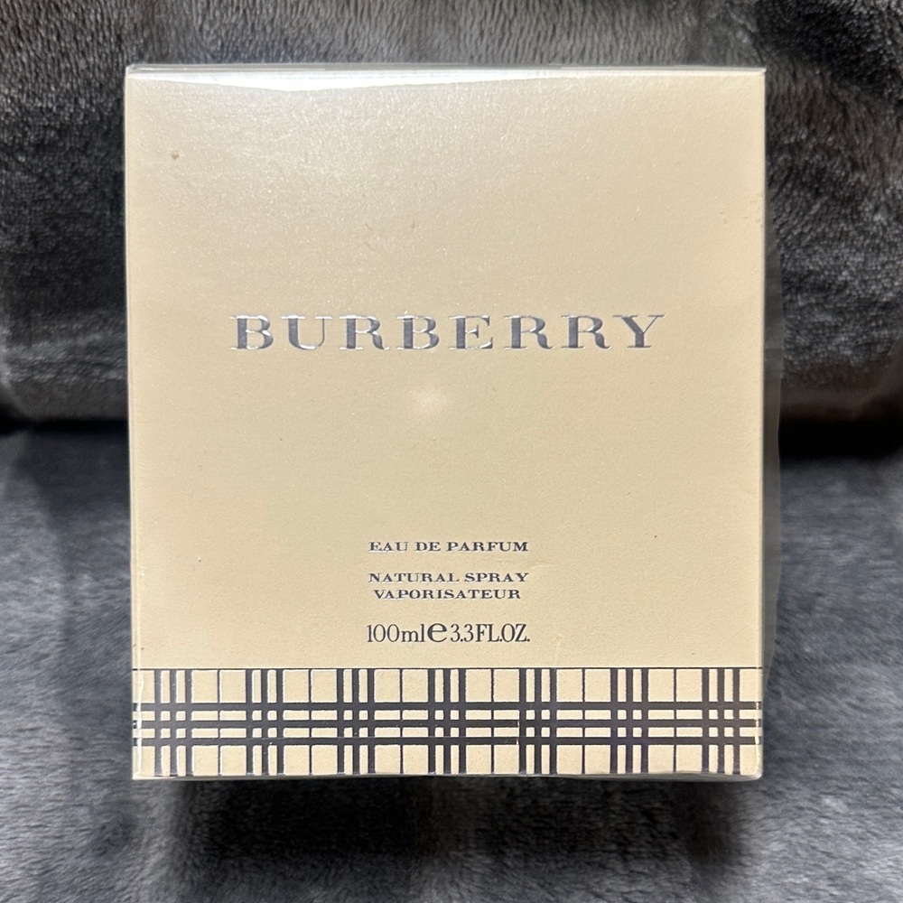 Burberry Eau de Parfum 100 ml 33 FL OZ. 
New in original packaging.